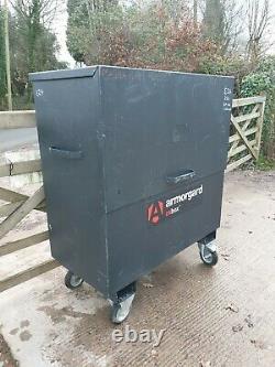 ArmorGard OxBox Site Store tool box van garage has key for one side £325+vat E24