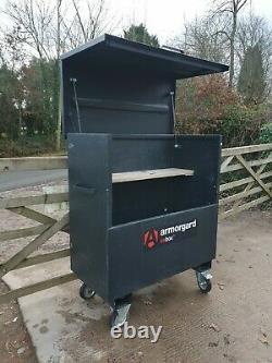 ArmorGard OxBox Site Store tool box van garage has key for one side £325+vat E24