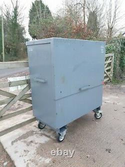 ArmorGard TuffBank Site Store tool box van garage complete with key £350+vat E26