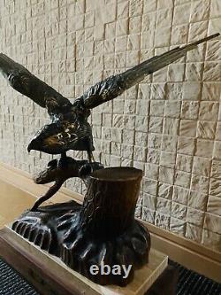 Hawk Metal Ornament Eagle Bird Raptor Iron Sculpture Art Souvenir 13 lb Japan
