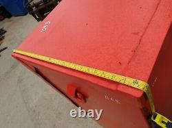 Large Red Site Store tool box van truck Workshop Garage, with key £350+vat E62