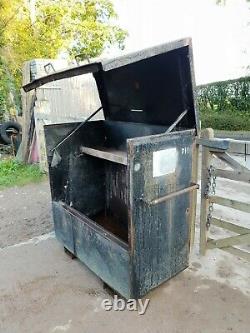 Large Store safe tool box van vault garage Workshop needs attention £95+vat D10