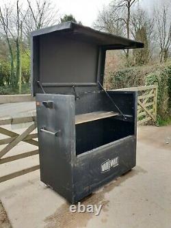 Large Store safe tool box van vault garage Workshop needs locks £200+vat A14