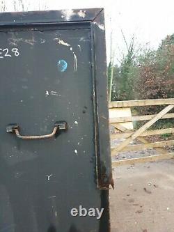 Large black Site Store tool box van vault garage needs attention £175+vat E28