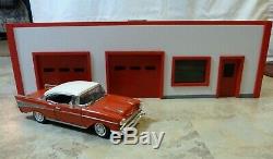 NEW ITEM-Custom Made Model Garage/Gas Station/Store/Office 118 model Diorama