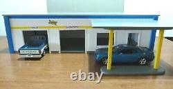 New-Custom Made Model Garage/Gas Station/Store/Office 1/24-25 model Diorama