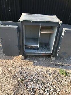 Vintage withers safe 1003# nice drinks cupboard, cigar store, house feature