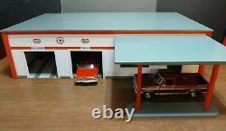With Doors Oversize Custom Model Garage/Gas Station/Store/Office 1/24-25 Diorama