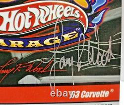 2009 Hot Wheels Larrys Garage'63 Corvette Split Fenêtre Chase Et Carte Autographiée