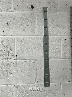 Dura Store Panel Dura Garages Encastrés Panneau Mural. Coût £240 Plus Supports