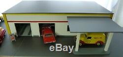 Loaded Oversize Modèle Sur Mesure Garage / Station / Magasin / Bureau 1 / 24-25 Diorama