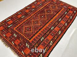 Tapis Afghan en laine teintée végétale fait main, tapis rouge à motifs géométriques tribaux turkmènes.