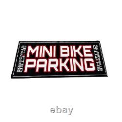Tapis de stationnement pour mini motos dans le showroom, tapis de garage pour toutes les mini motos